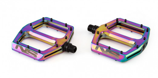 NS Bikes Radiance pedály Rainbow Oil slick (Petrol chrome) Ltd